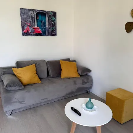 Beach Apartment Biograd I 50M From The Beach, Sea View & Free Parking *