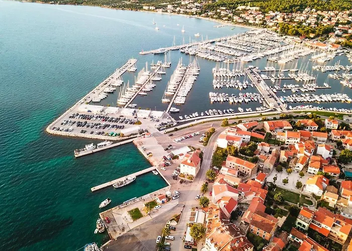 - 50m From The With Free Parking Biograd Na Moru