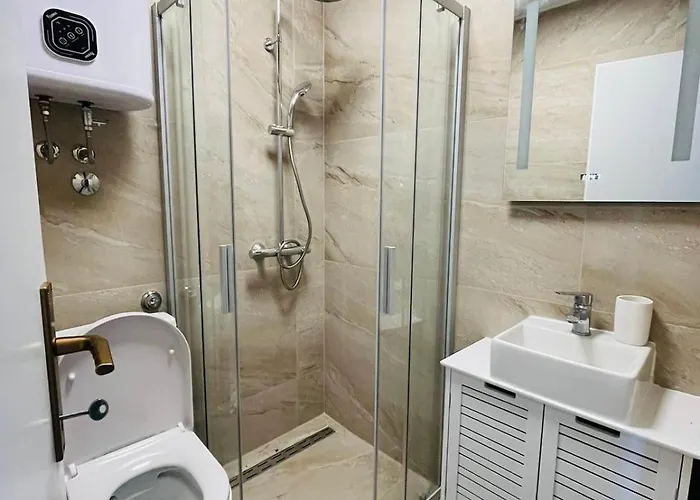 Appartement - 50m From The With Free Parking