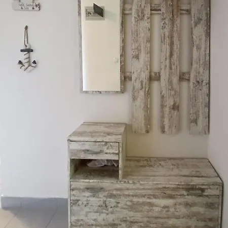 - 50m From The With Free Parking Biograd Na Moru