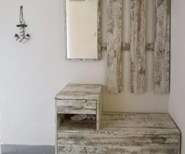 - 50m From The With Free Parking Biograd Na Moru